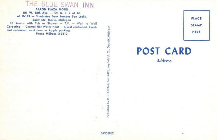 Aaron Plaza Motel (Blue Swan Inn) - Vintage Postcard